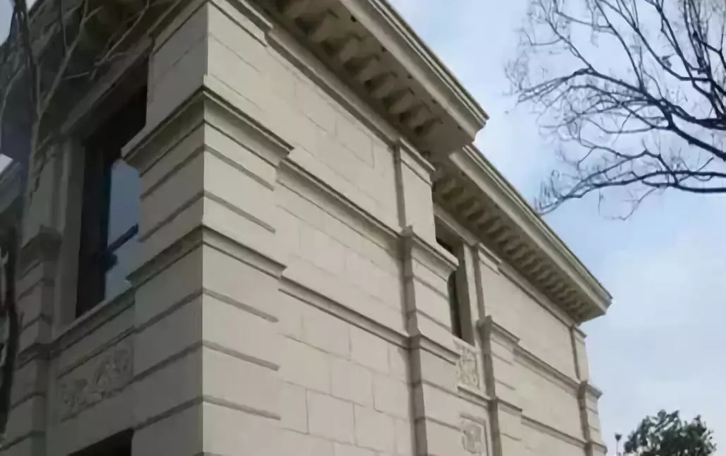 農(nóng)村別墅外墻干掛的優(yōu)點(diǎn)和施工方法，不能花錢(qián)買(mǎi)吃虧！