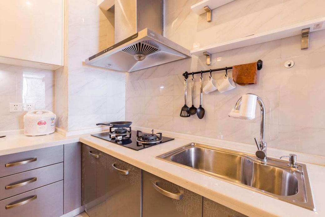 石英石櫥柜臺面如何選購？教你幾招辨別優劣的好方法！