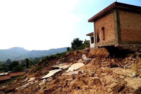 農(nóng)村自建房，從選址、設(shè)計及施工三個方面來說說應(yīng)注意的問題!