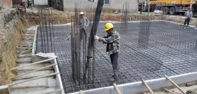 農村磚混結構自建房7大須知，做好第2條，墻上不留縫！